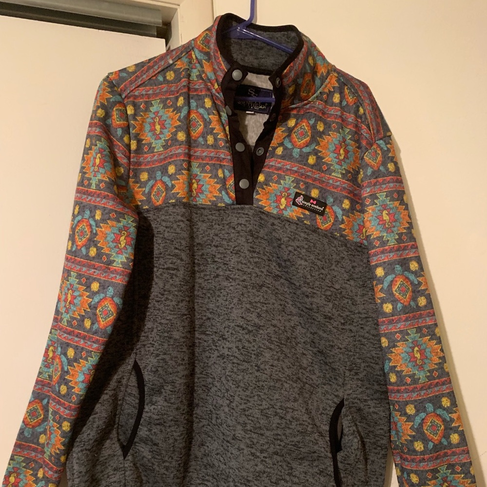 Simply southern turtle and seahorse pullover
